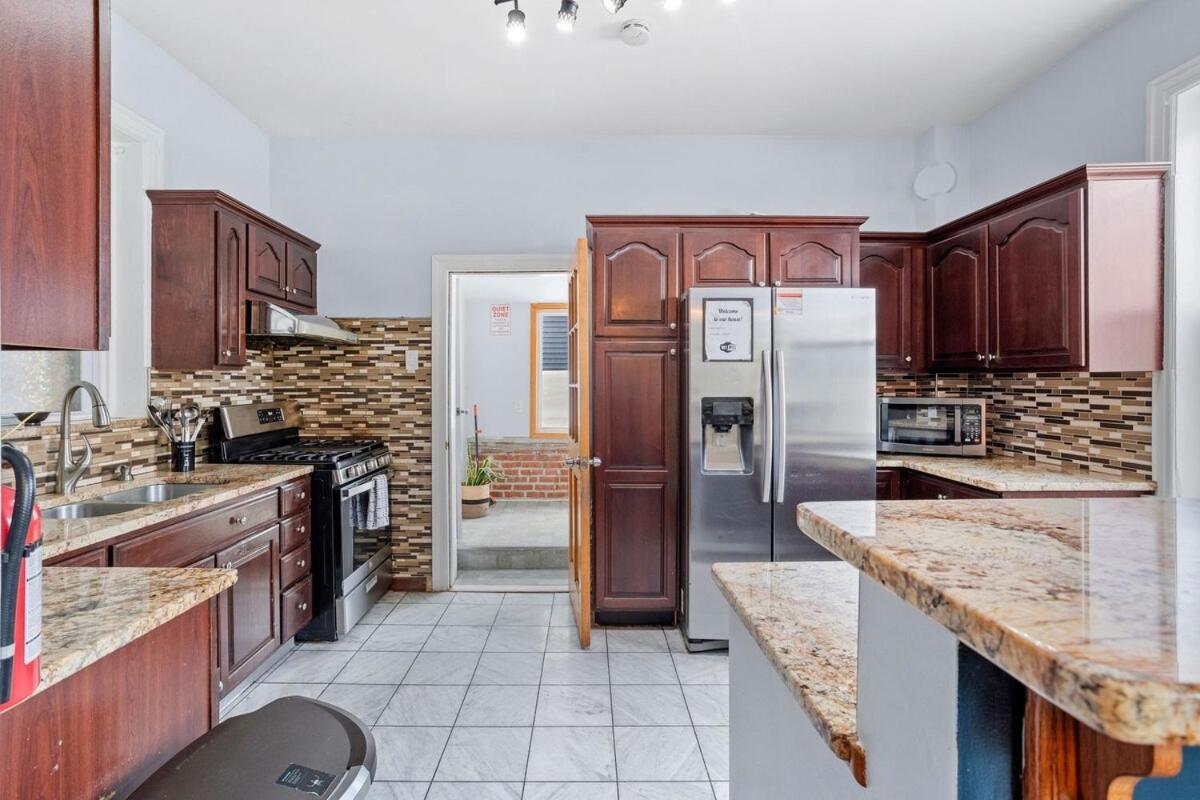 Luxury 8 Bedroom House, Steps To Tropicana, Beach And Boardwalk! Atlantic City Exteriör bild